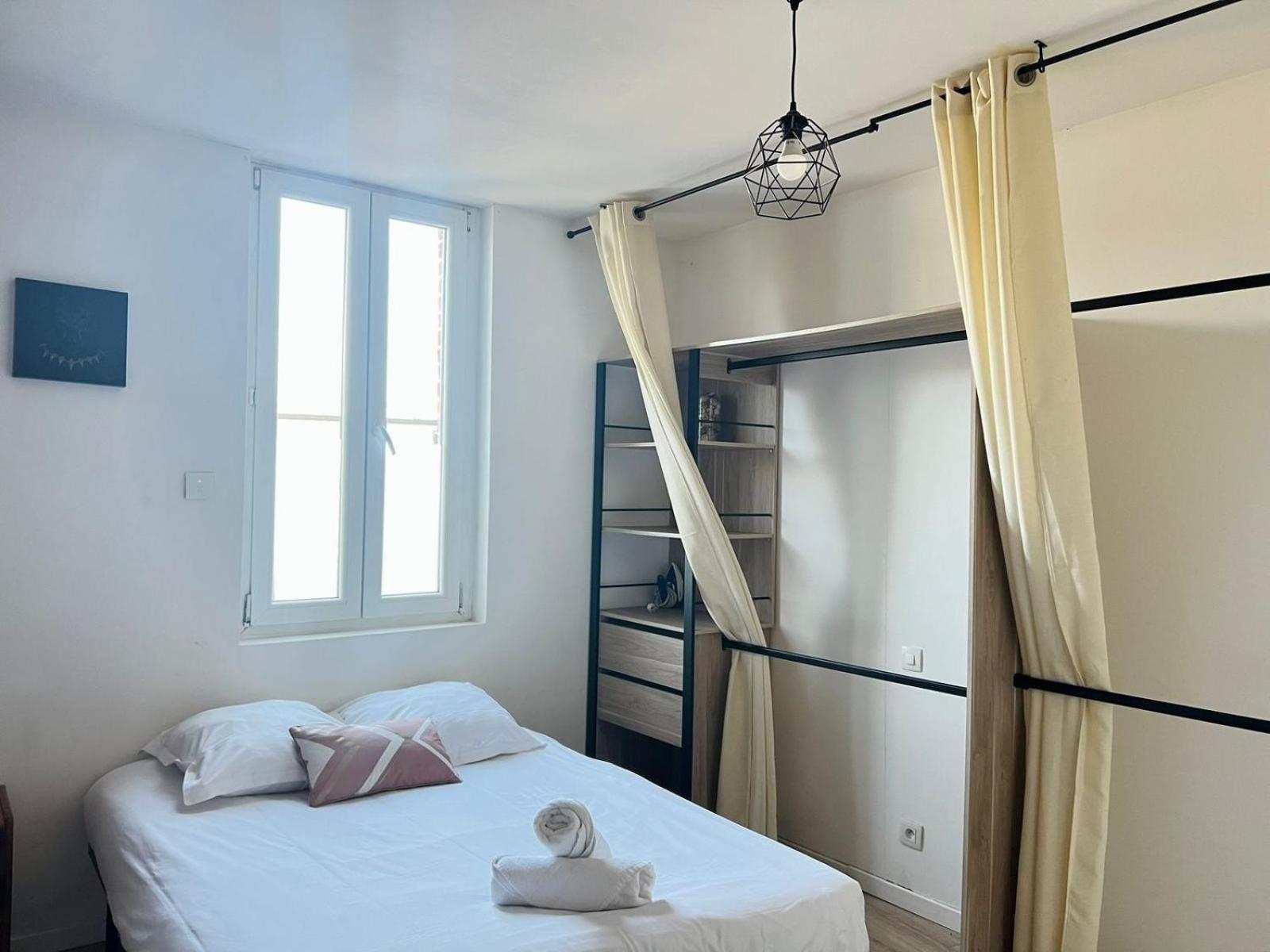 Apartament Le Gateway Calais Zewnętrze zdjęcie